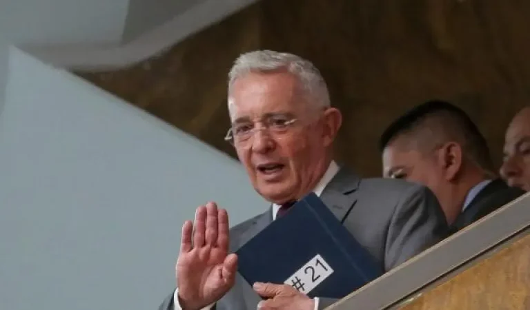 Consejo de Estado admite demanda para tumbar los cargos transitorios creados en el Tribunal de Bogotá tras la priorización del caso Uribe Consejo de Estado admite demanda para tumbar los cargos transitorios creados en el Tribunal de Bogotá tras la priorización del caso Uribe
